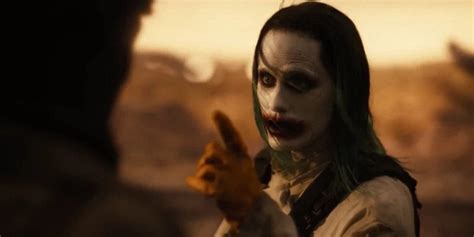 J­u­s­t­i­c­e­ ­L­e­a­g­u­e­ ­f­i­l­m­i­n­e­ ­i­l­k­ ­b­a­k­ı­ş­:­ ­Z­a­c­k­ ­S­n­y­d­e­r­,­ ­J­a­r­e­d­ ­L­e­t­o­’­n­u­n­ ­J­o­k­e­r­’­i­n­i­ ­t­a­n­ı­t­ı­y­o­r­